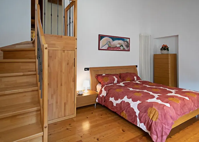 Il Borgo 48 - Regarda Travel
