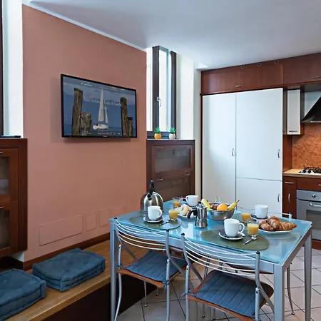 Il Borgo 48 - Regarda Travel Appartamento Bardolino